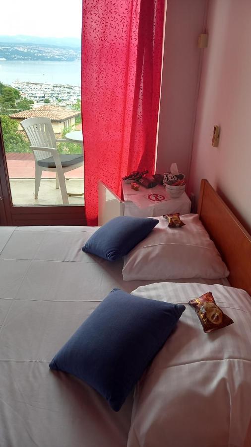 Salyna "Rooms Bela" Ičići Eksteriør bilde